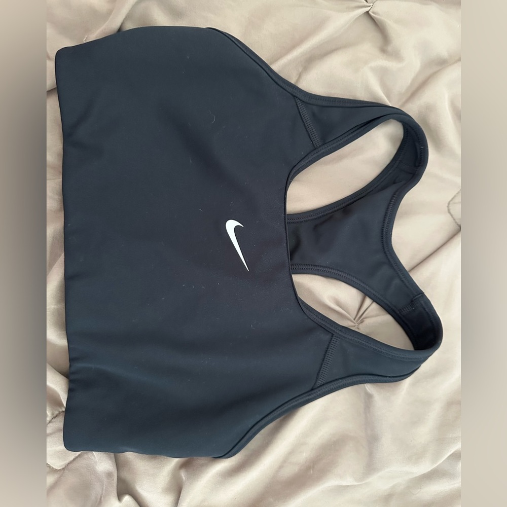 Black Nike sports bra